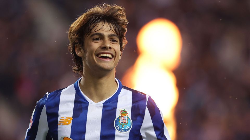 前葡体总监：波尔图18岁小将卡瓦略是天才，可以与亚马尔相比较